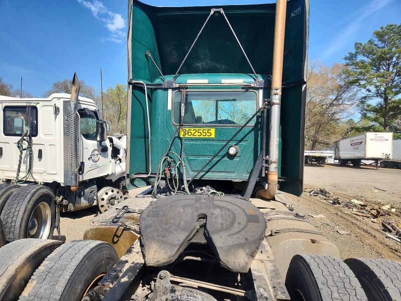 2017 Mack CXU612 Semi Truck