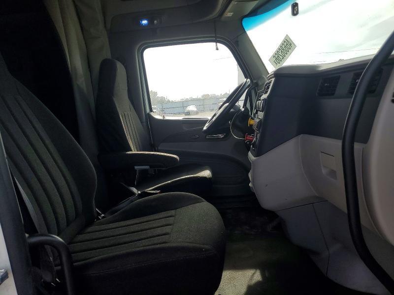 2020 Peterbilt 579 Semi Truck
