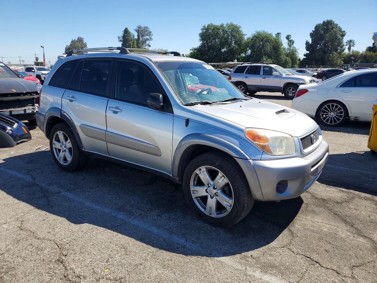 2005 Toyota Rav4 Base