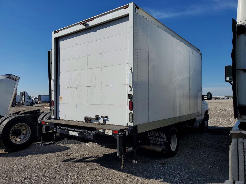 2019 Ford E350 BOX Truck
