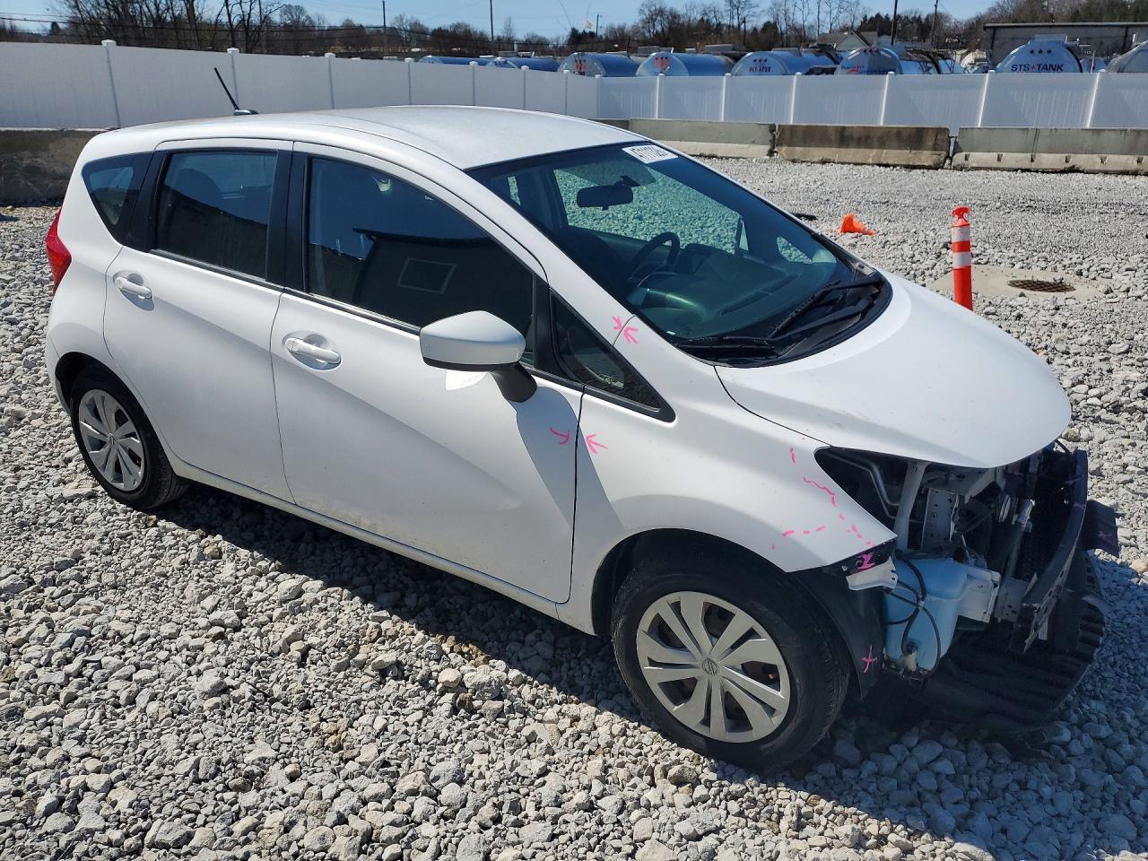 2017 Nissan Versa Note sv