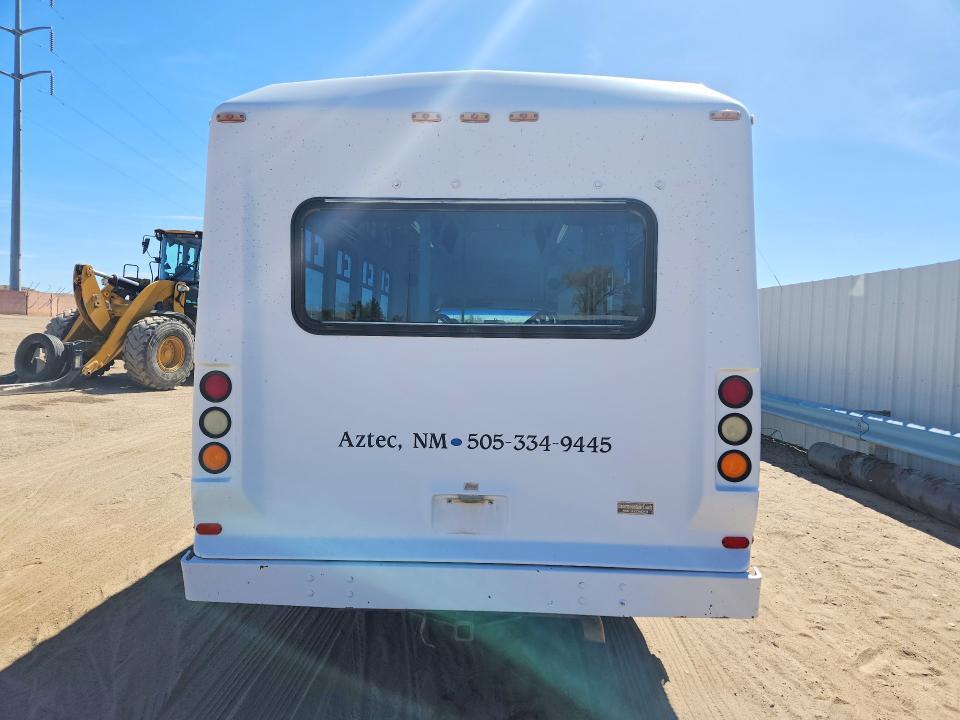 1996 Ford E-350 Shuttle Bus