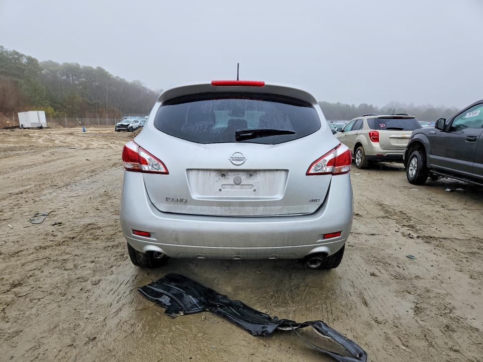 2012 Nissan Murano s