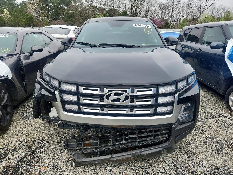 2025 Hyundai Santa Cruz SE