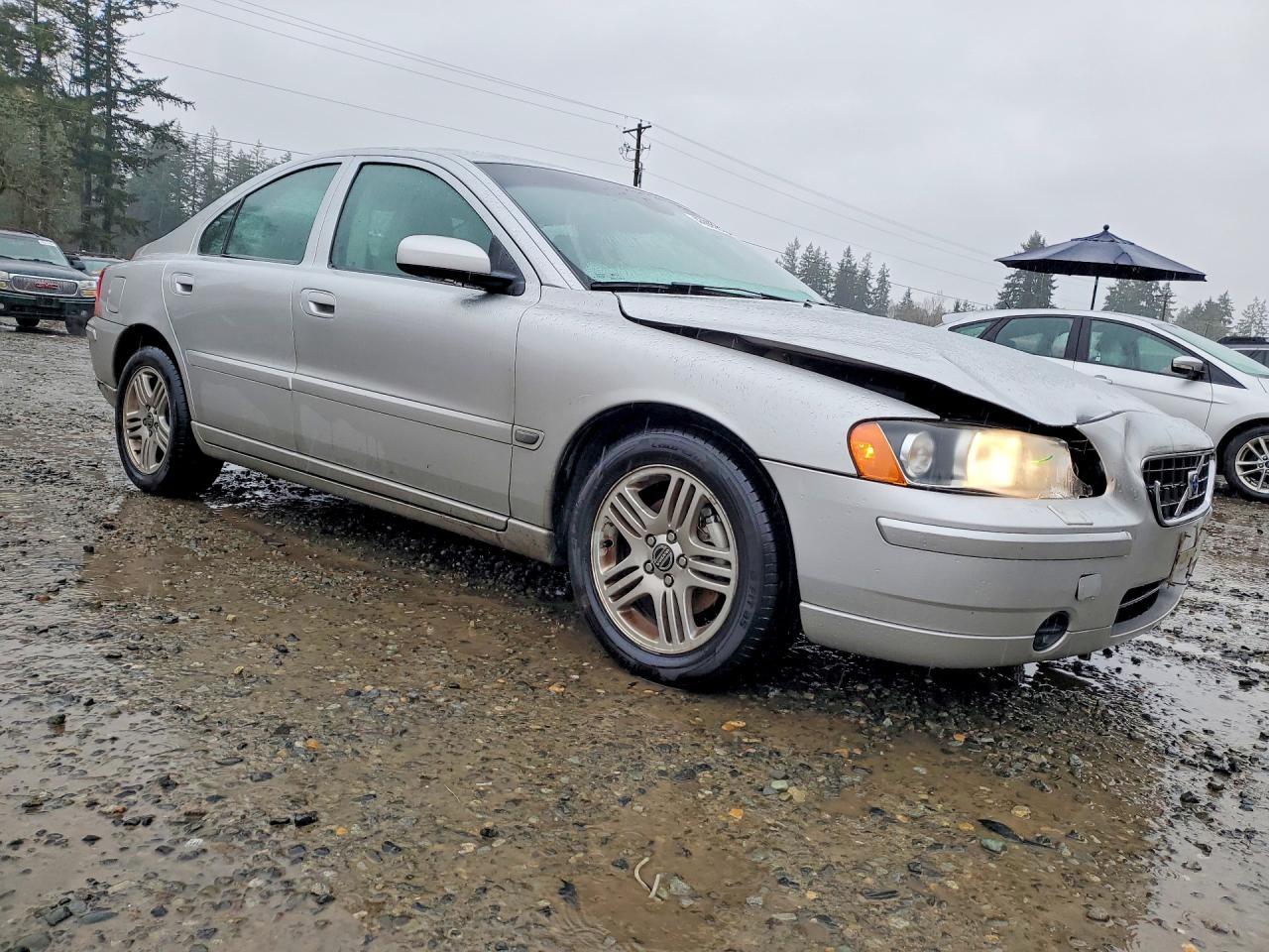 2005 Volvo S60