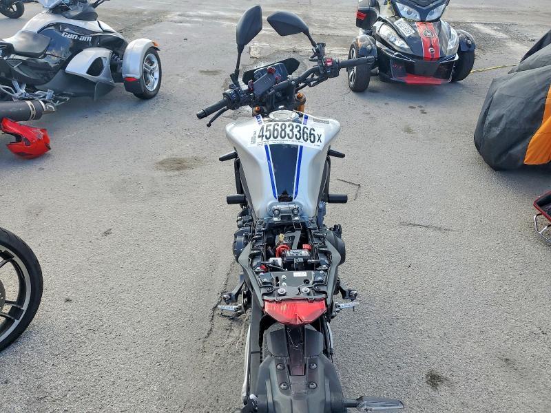2023 Yamaha Mt09 d