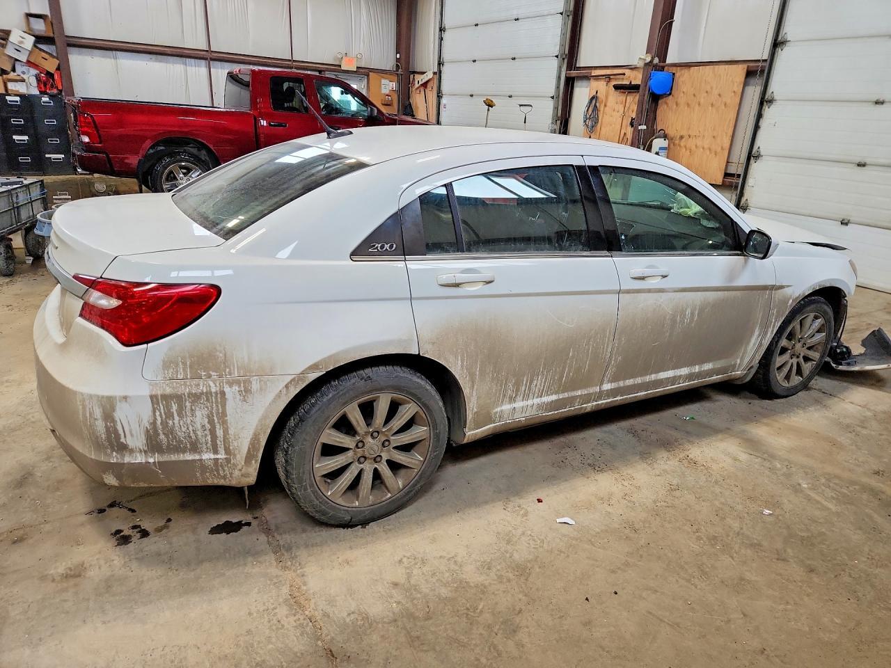 2013 Chrysler 200 Touring
