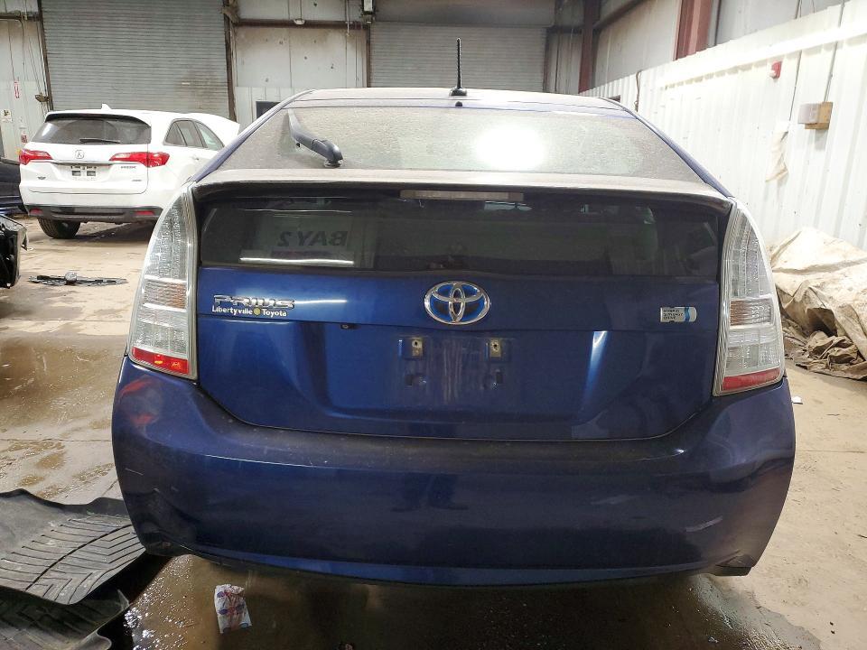 2010 Toyota Prius iii