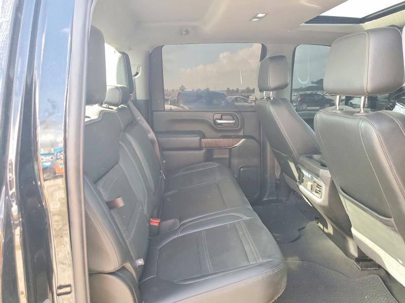 2022 GMC Sierra K2500 Denali