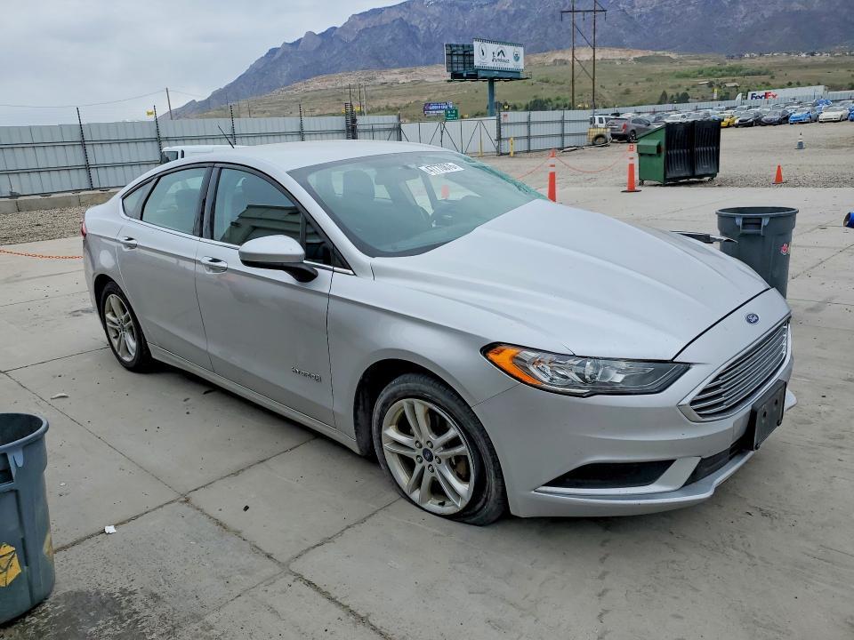 2018 Ford Fusion se Hybrid