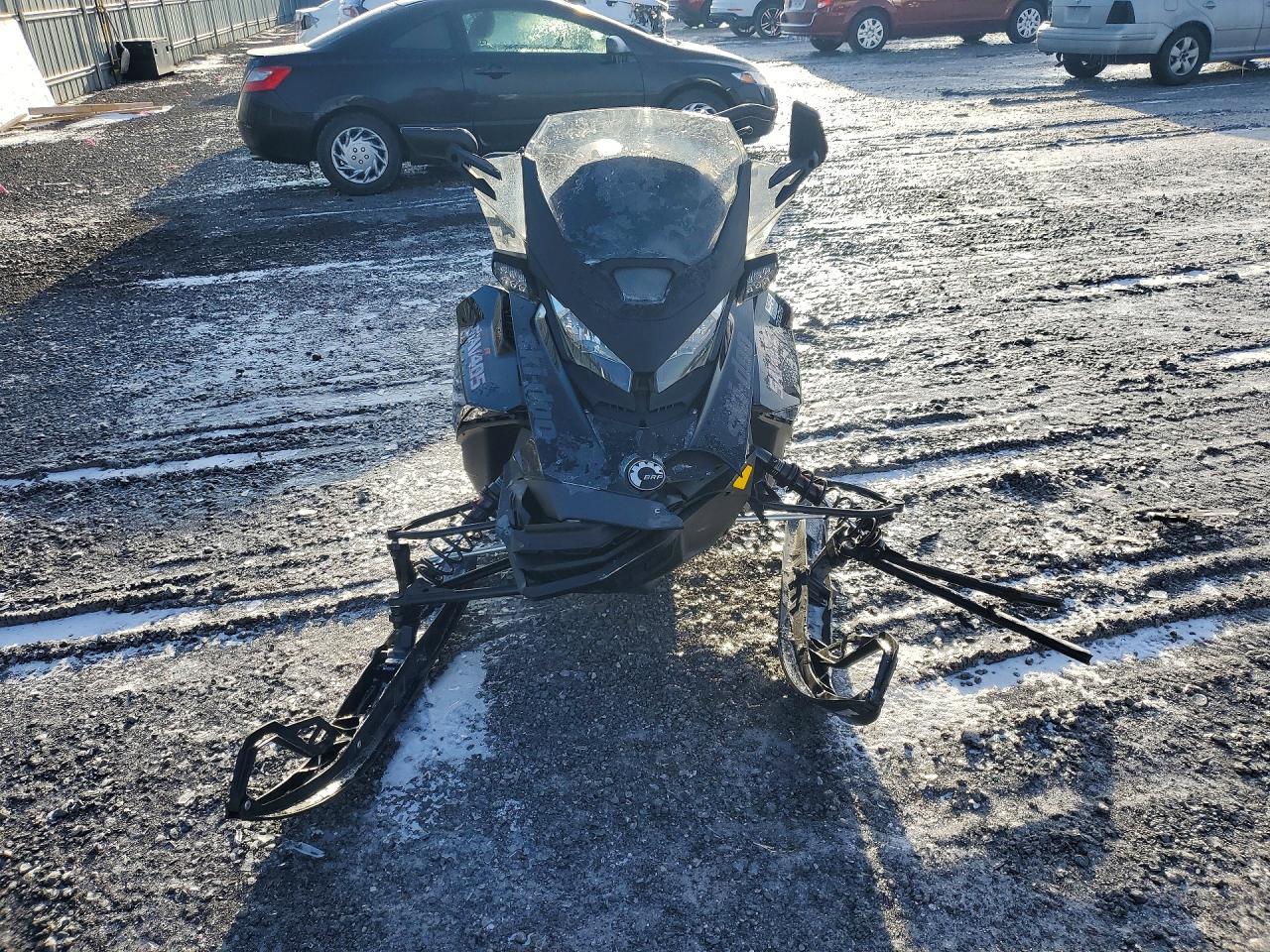 2022 Skidoo Renegade Unknown