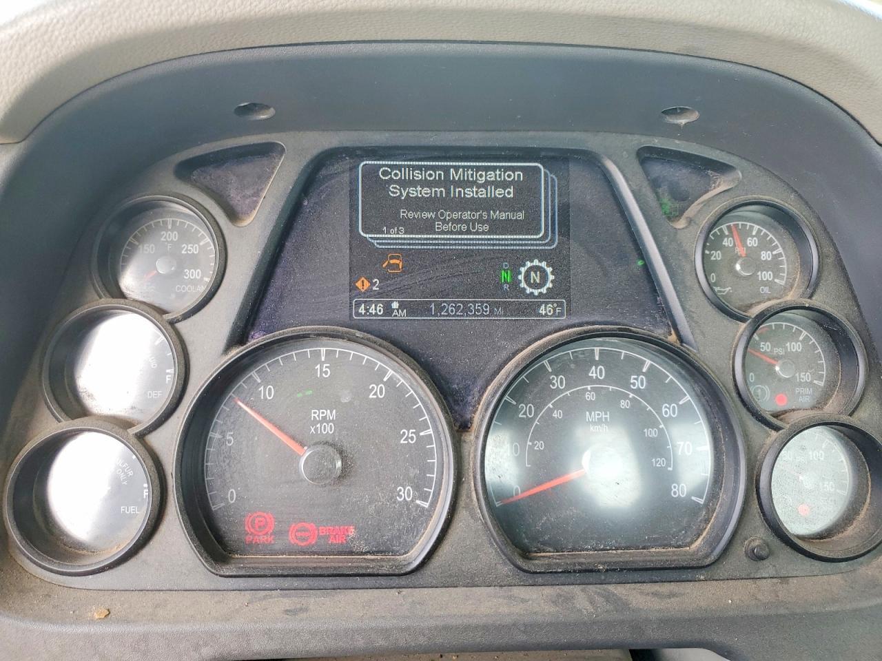 2019 Peterbilt 579 Semi Truck