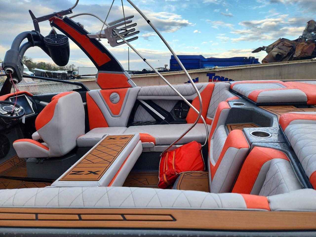 2021 'other Boat' R23LT