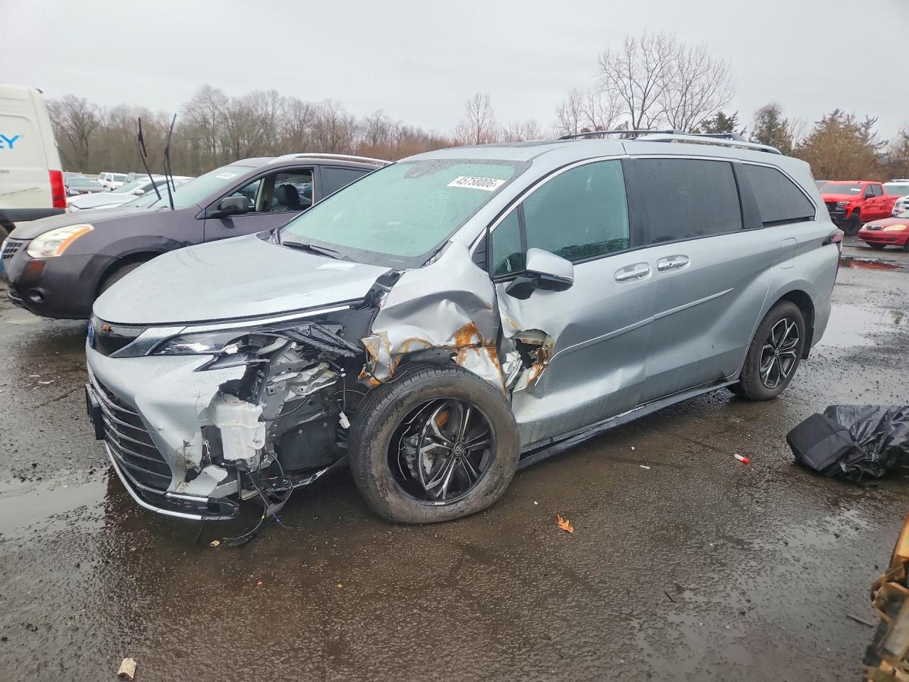 2025 Toyota Sienna Platinum 7-passenger