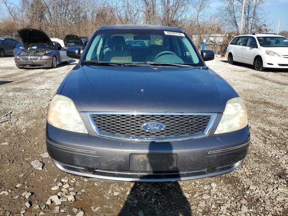 2005 Ford Five Hundred se