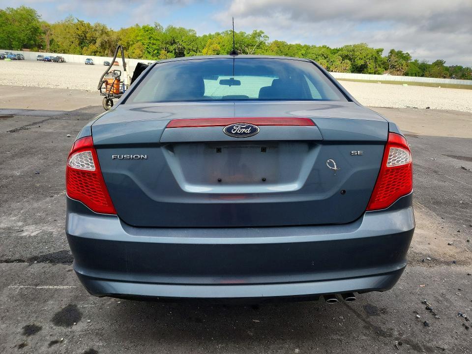 2011 Ford Fusion se