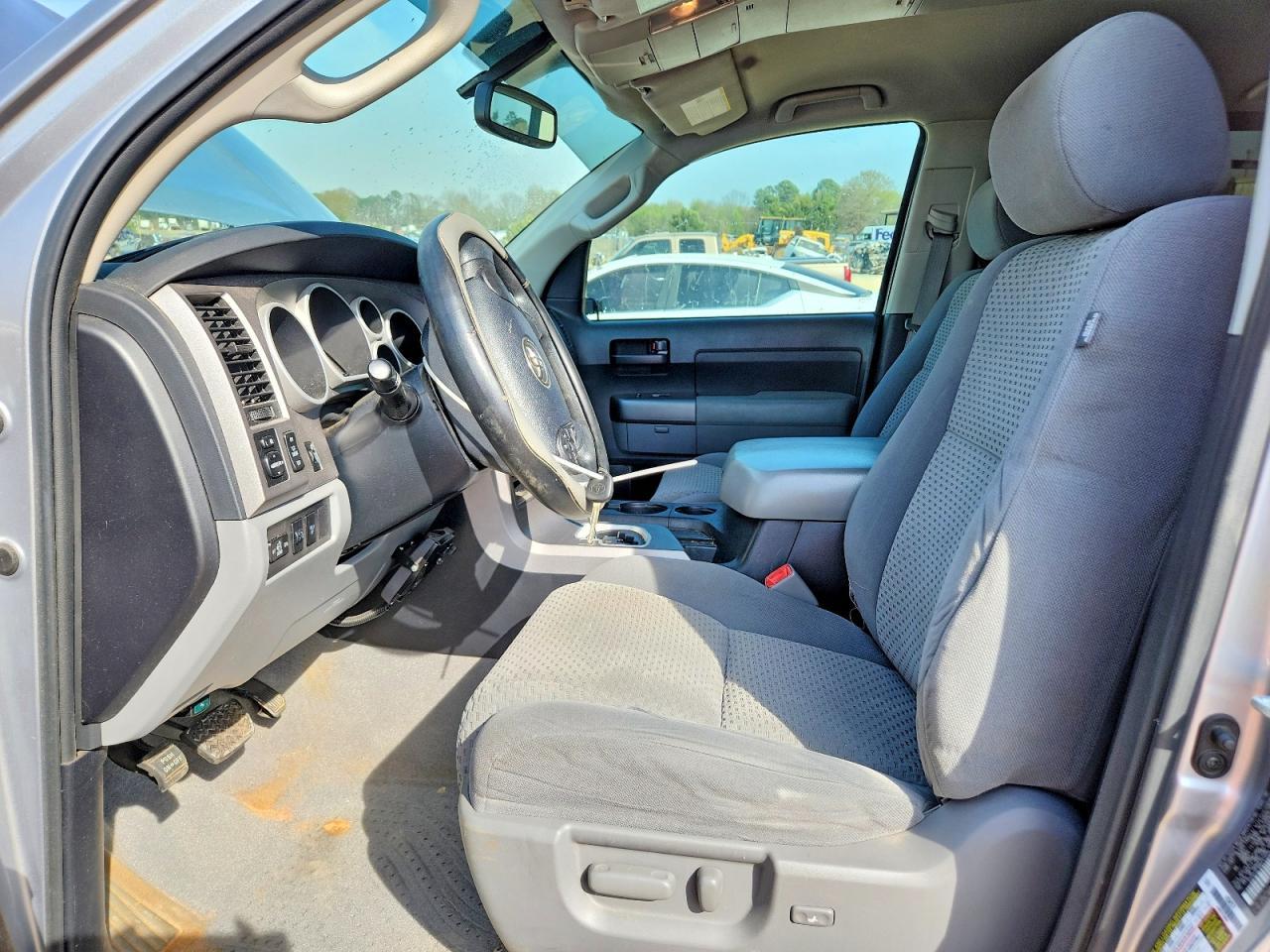 2011 Toyota Tundra Grade