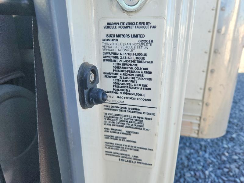 2017 Isuzu NPR HD BOX Truck