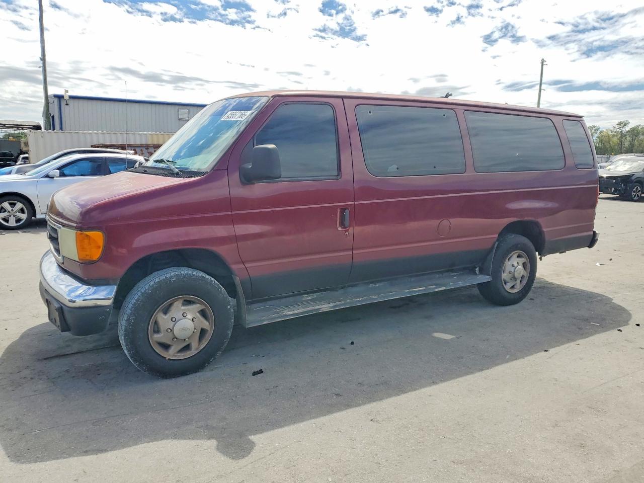 2003 Ford Econoline E350 Super Duty Wagon