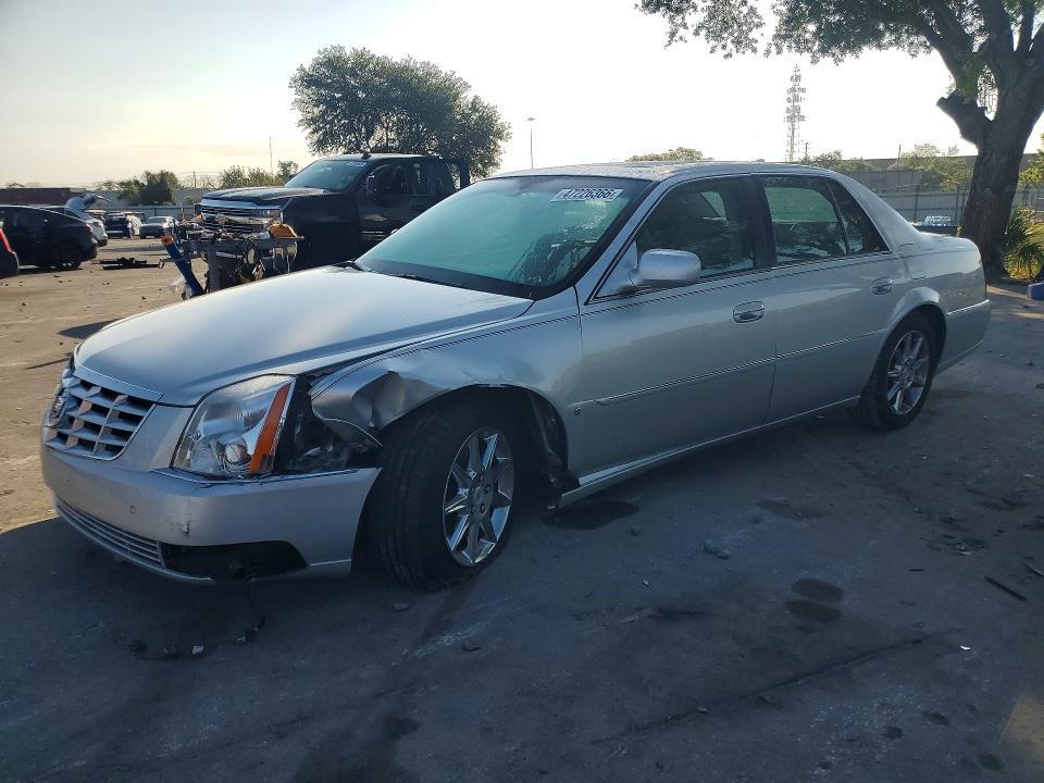 2010 Cadillac Dts Luxury Collection