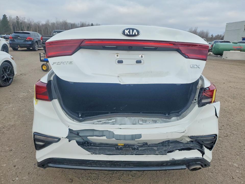 2021 KIA Forte ex
