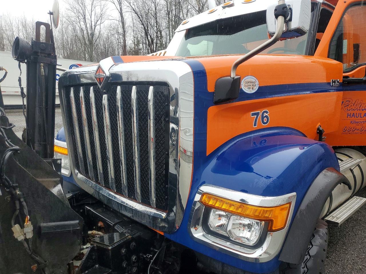 2025 International HX520