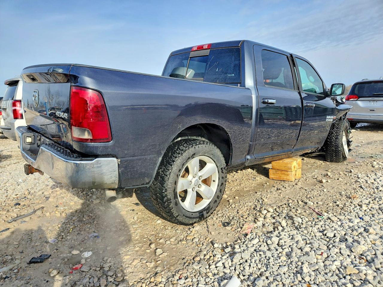 2017 Dodge RAM 1500 SLT