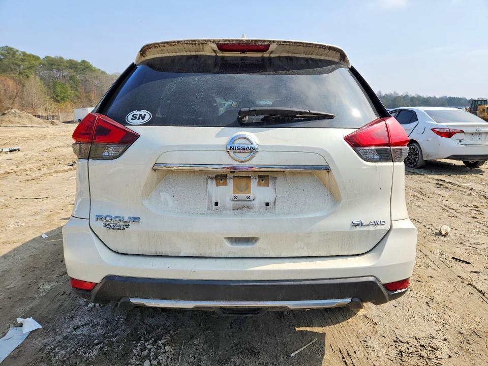 2017 Nissan Rogue sl