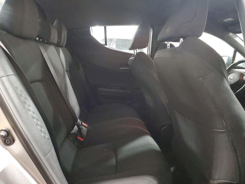2018 Toyota C-hr xle Premium