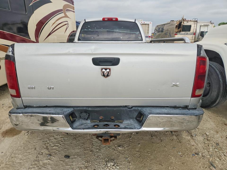 2004 Dodge RAM 3500 ST