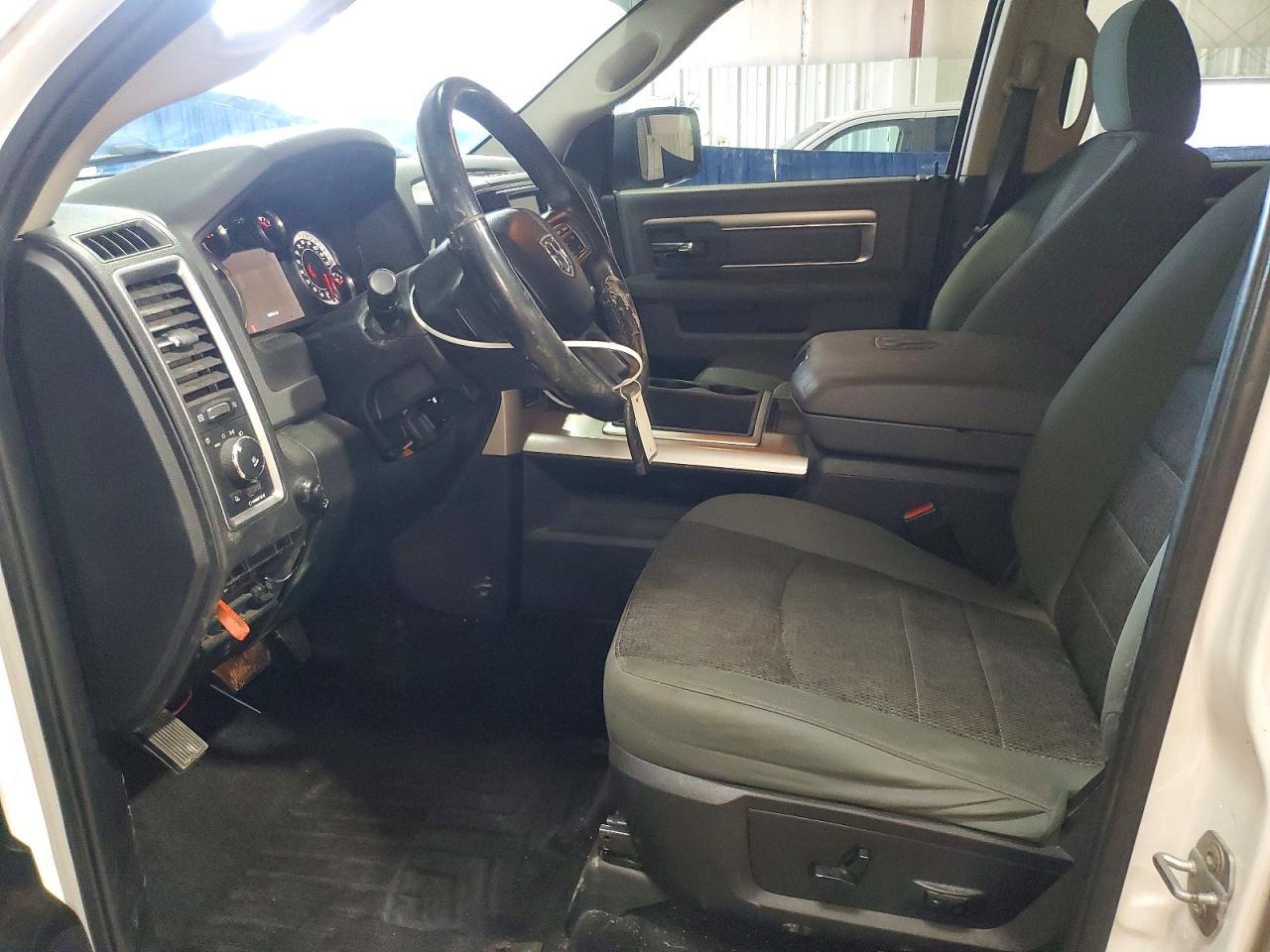2014 Dodge RAM 1500 SLT