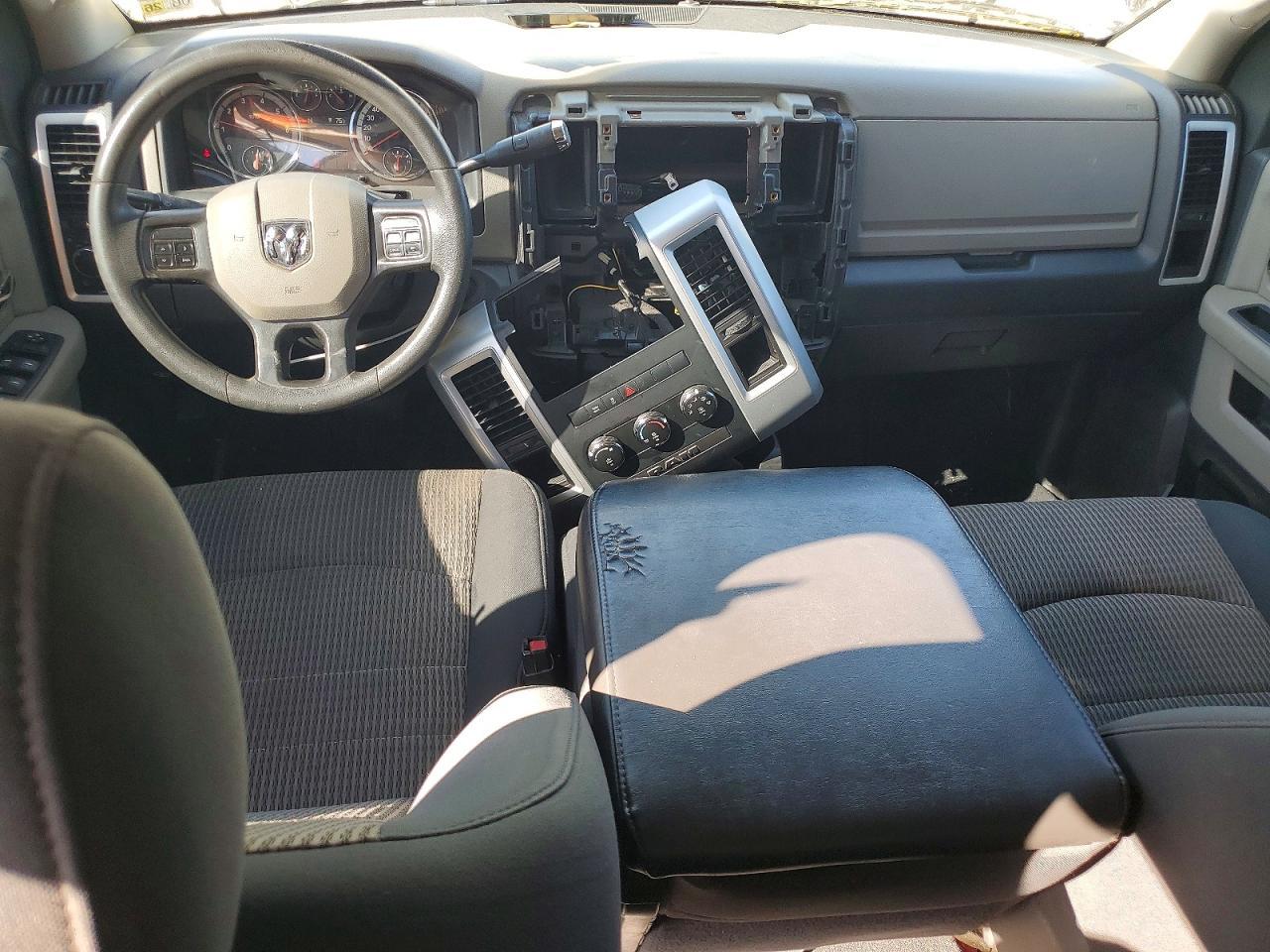 2012 Dodge RAM 1500 SLT