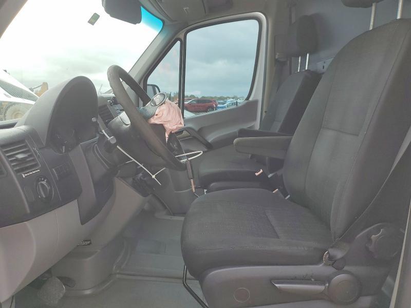2015 Freightliner Sprinter 2500 Delivery van