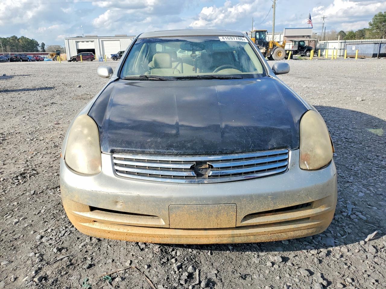 2004 Infiniti G35 Base