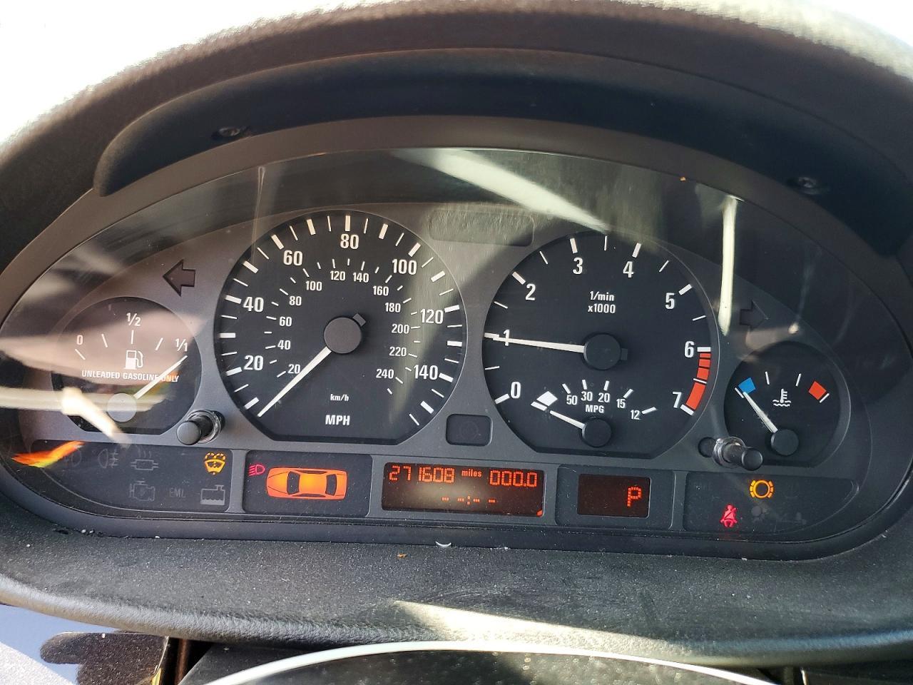 1999 BMW 323 i Automatic