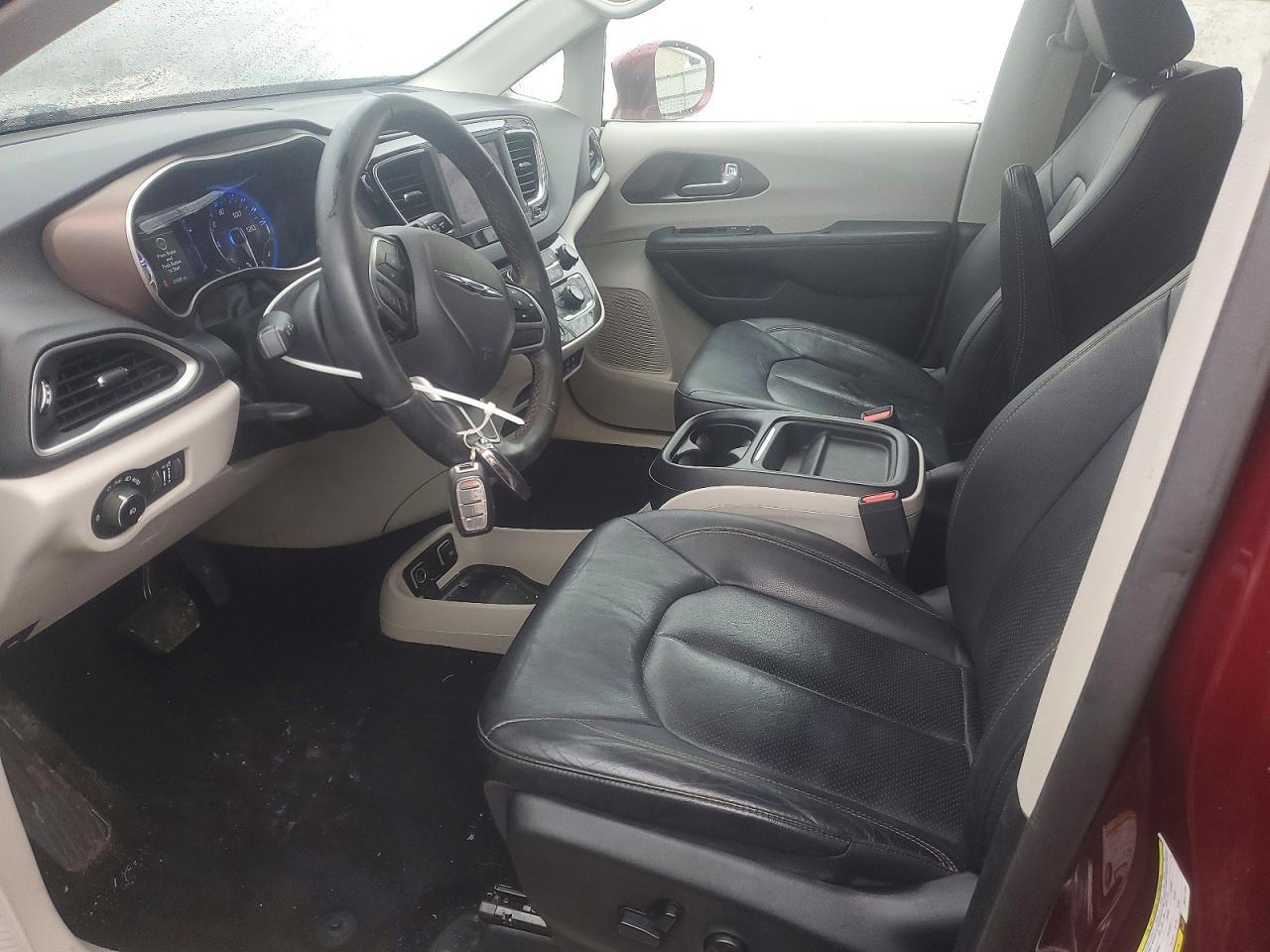 2018 Chrysler Pacifica Touring l
