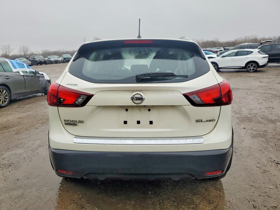 2017 Nissan Rogue Sport sl