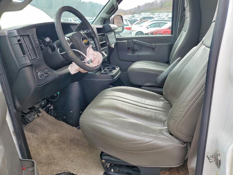 2016 Chev Rolet Express G2500