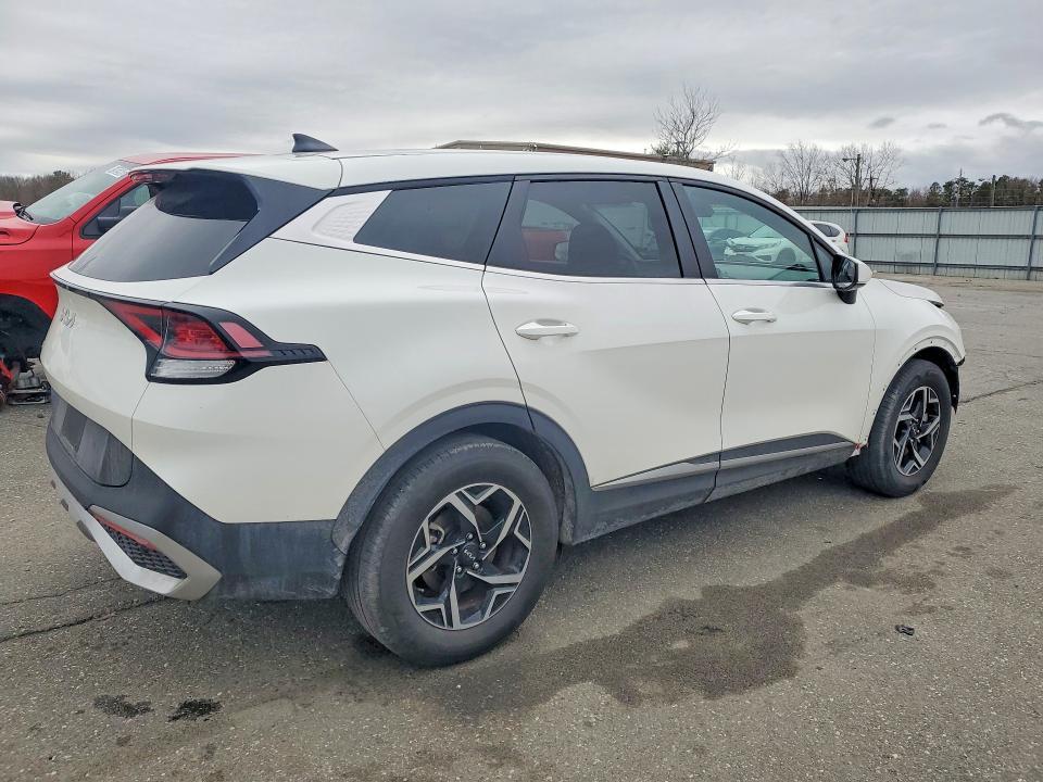 2025 KIA Sportage lx