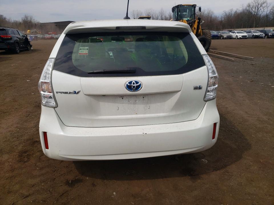 2012 Toyota Prius v Five