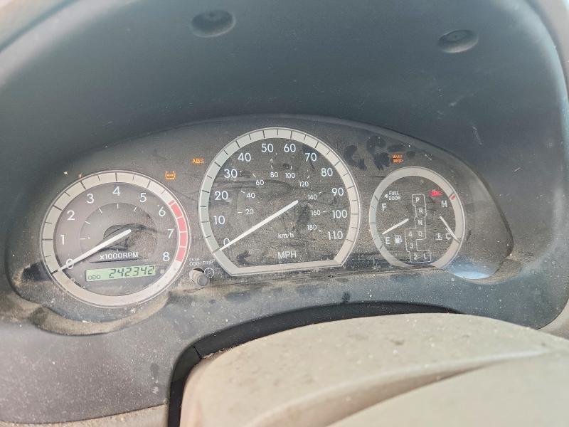 2004 Toyota Sienna LE 7 Passenger