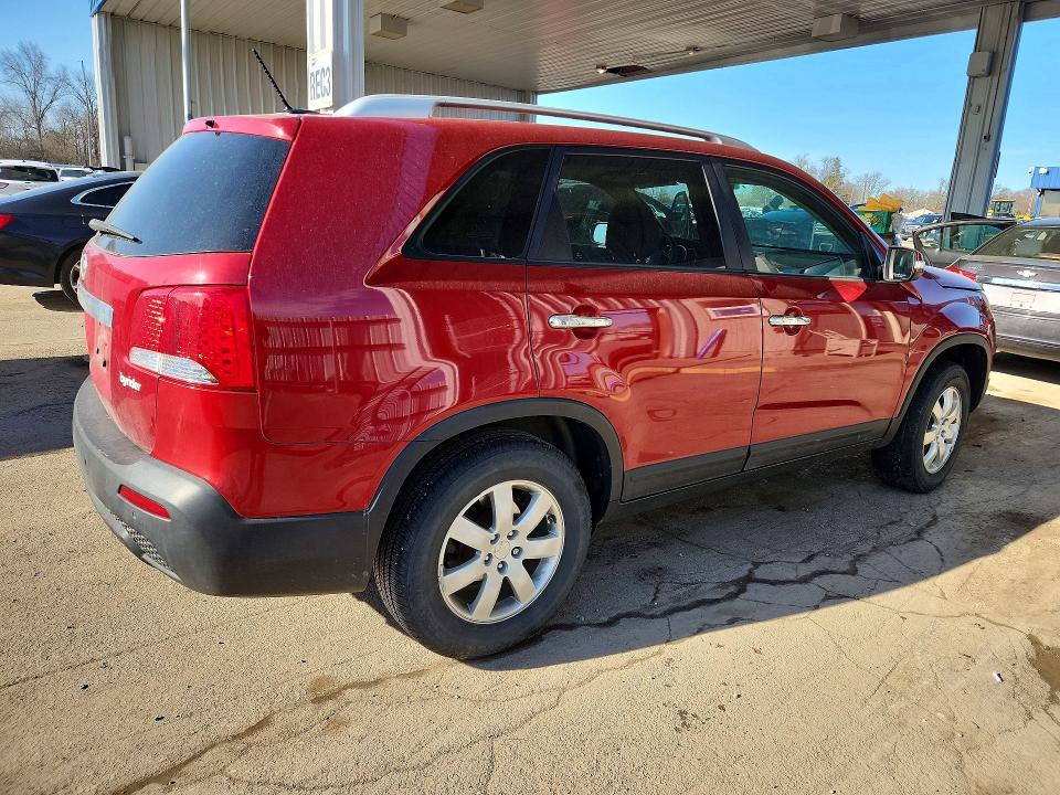 2011 KIA Sorento lx