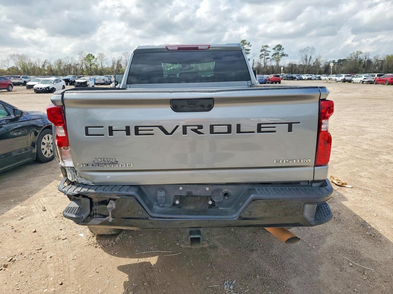 2024 Chevrolet Silverado K2500 Custom