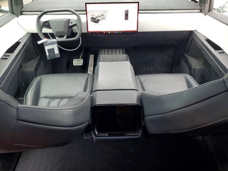 2024 Tesla Cybertruck