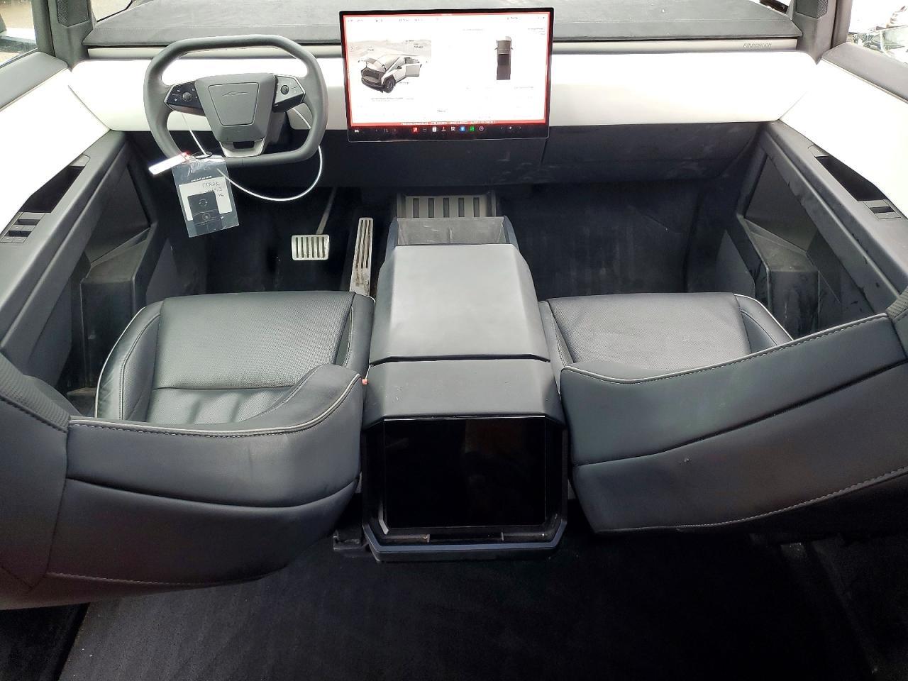 2024 Tesla Cybertruck