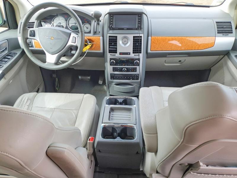 2008 Chrysler Town & Country Limited