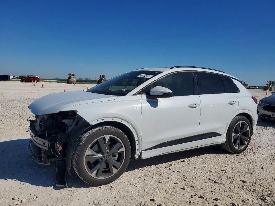 2024 Audi Q4 E-tron Premium
