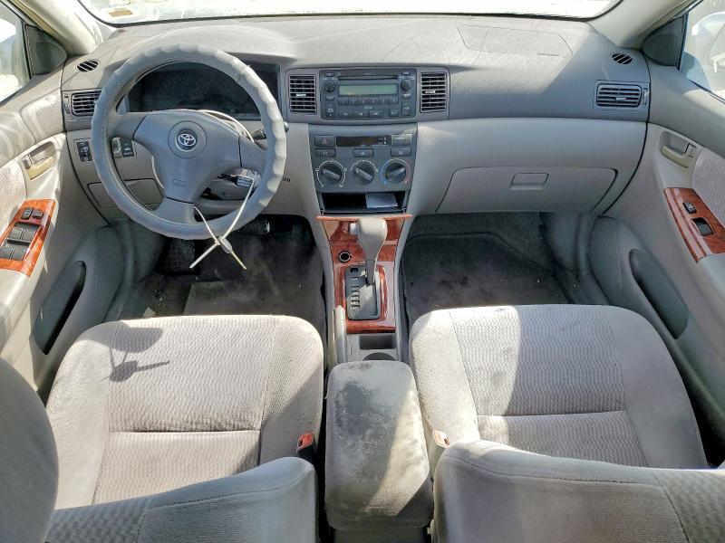 2005 Toyota Corolla le