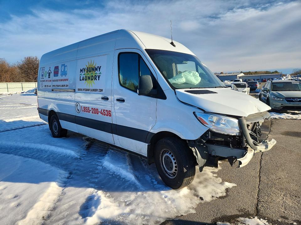 2022 Mercedes-Benz Sprinter 2500