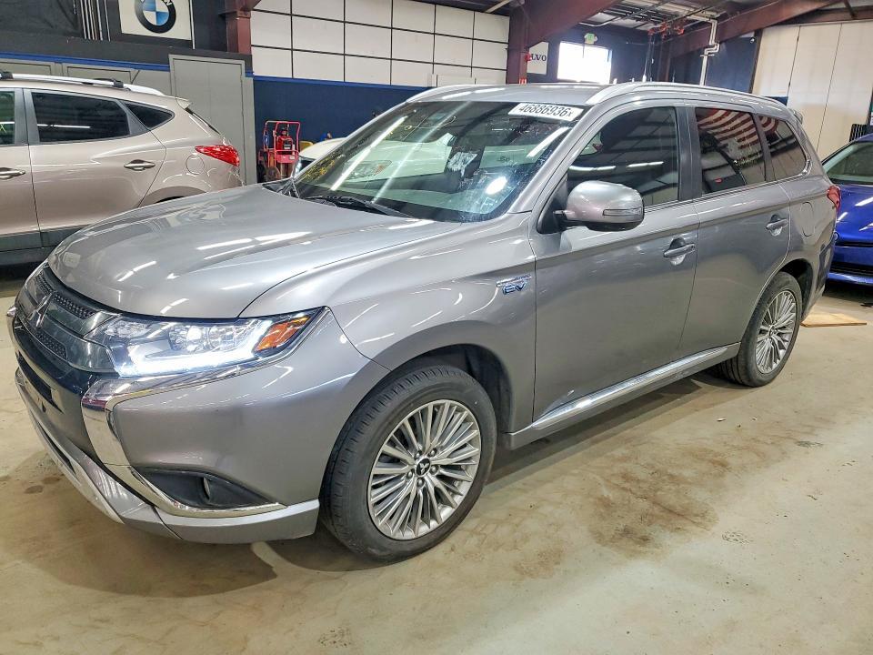 2022 Mitsubishi Outlander sel